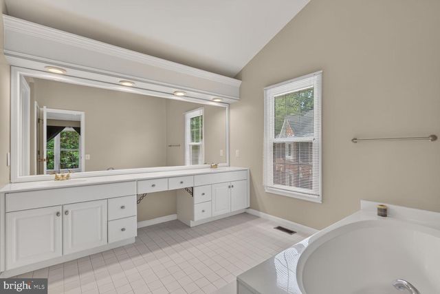 3569 ESKEW CT, Woodbridge, VA 22192