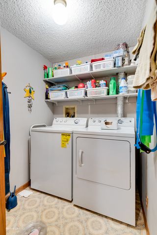 1503 Woodbridge Road 3E, Joliet, IL 60436