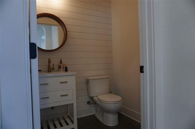 8604 Capitol View DR, Austin, TX 78747