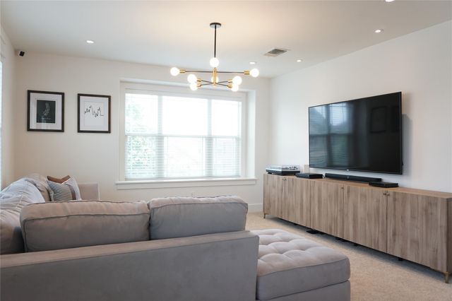 8604 Capitol View DR, Austin, TX 78747