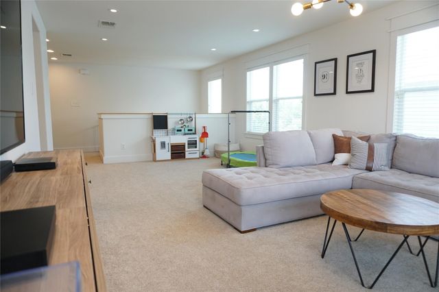 8604 Capitol View DR, Austin, TX 78747