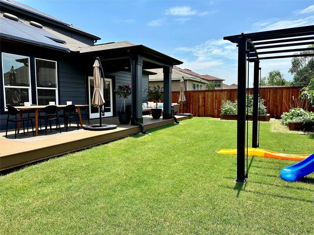 8604 Capitol View DR, Austin, TX 78747