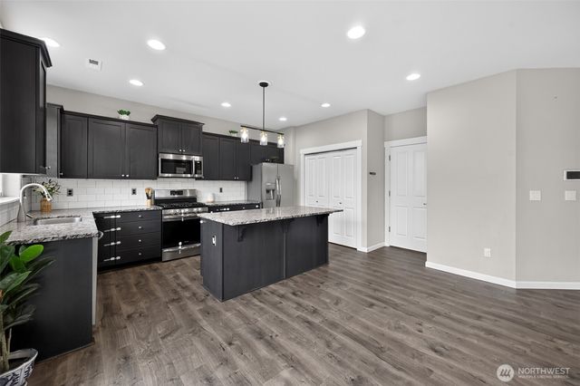 2848 84th Drive NE, Marysville, WA 98270