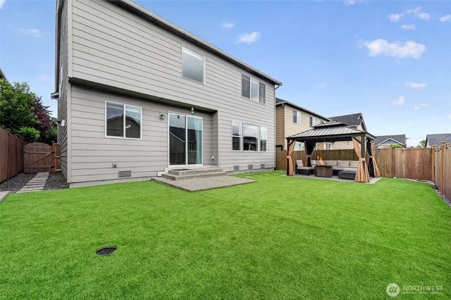 2848 84th Drive NE, Marysville, WA 98270