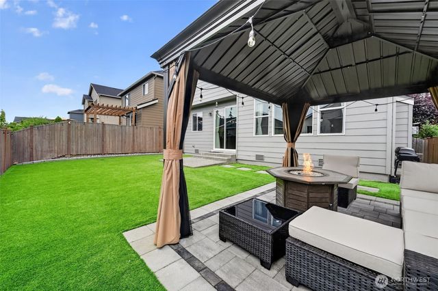 2848 84th Drive NE, Marysville, WA 98270
