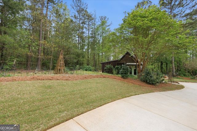 111 Piedmont Circle, Forsyth, GA 31029