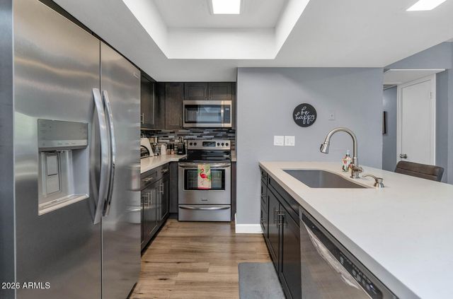 2935 N 68TH Street 213, Scottsdale, AZ 85251