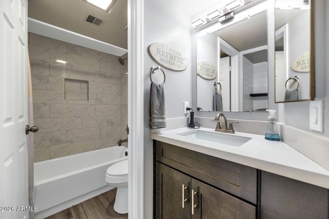 2935 N 68TH Street 213, Scottsdale, AZ 85251