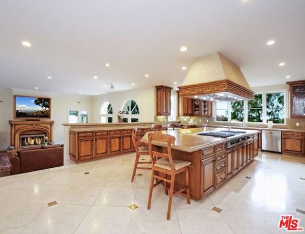 1502 Paseo La Cresta, Palos Verdes Estates, CA 90274