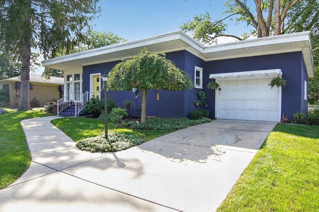505 North Drive, Marshall, MI 49068