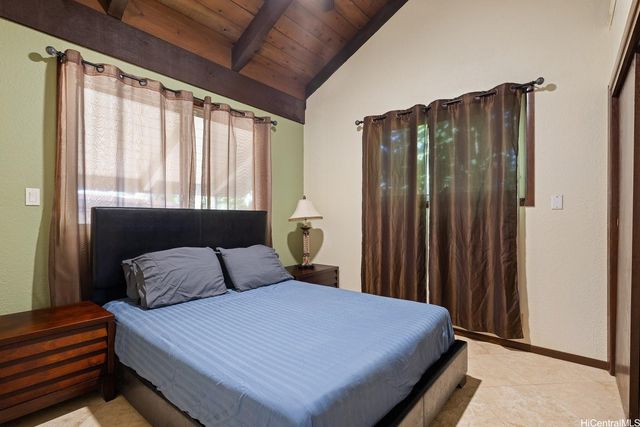 53-601 Kamehameha Highway, Hauula, HI 96717