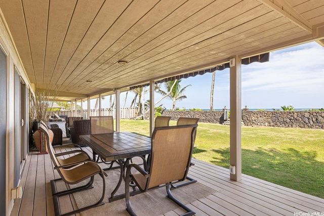 53-601 Kamehameha Highway, Hauula, HI 96717