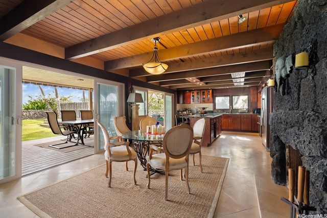 53-601 Kamehameha Highway, Hauula, HI 96717