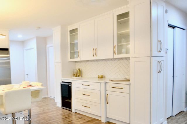 8 Abbey Lane, Manchester, NJ 08759