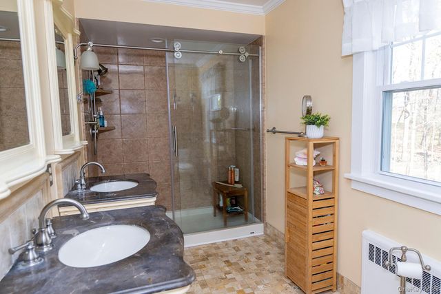 145 Drake Road, Pleasant Valley, NY 12569