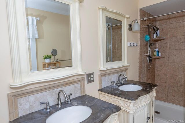 145 Drake Road, Pleasant Valley, NY 12569