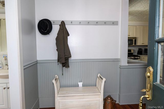 145 Drake Road, Pleasant Valley, NY 12569