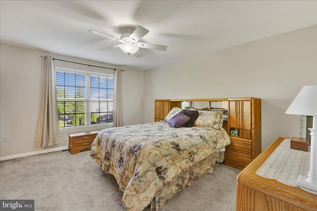473 NURSERY DRIVE DR N, Mechanicsburg, PA 17055