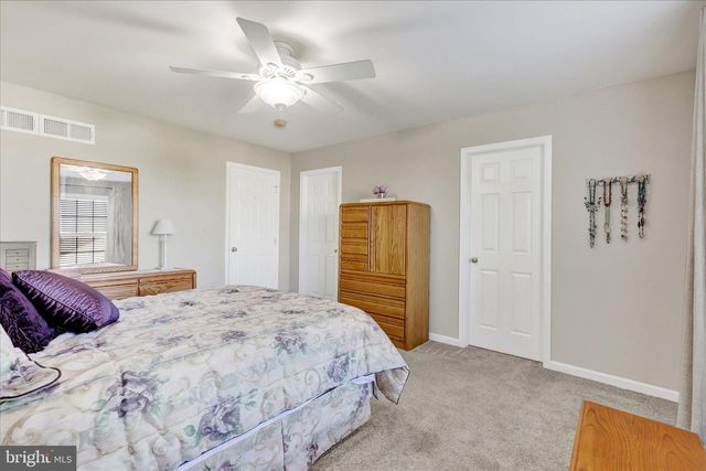 473 NURSERY DRIVE DR N, Mechanicsburg, PA 17055