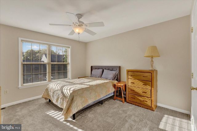 473 NURSERY DRIVE DR N, Mechanicsburg, PA 17055