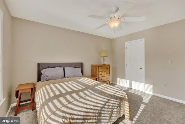 473 NURSERY DRIVE DR N, Mechanicsburg, PA 17055