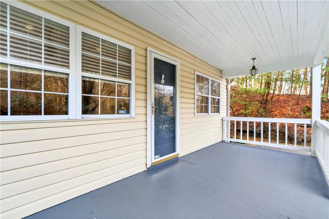 2518 Sample Rd, Hampton, PA 15101