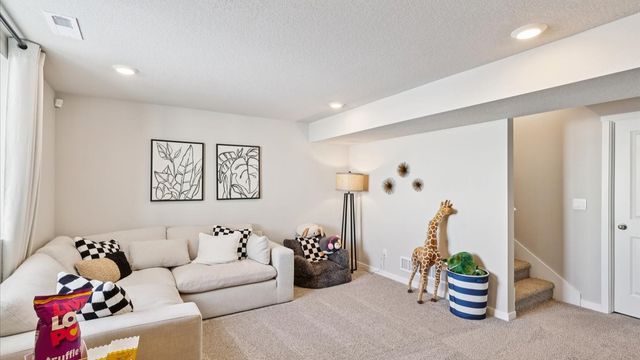 4204 NE 11th Street, Ankeny, IA 50021