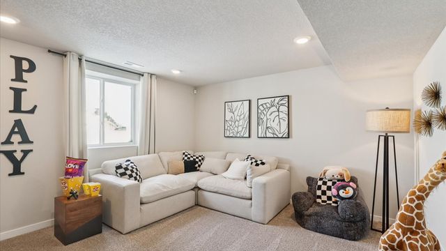 4204 NE 11th Street, Ankeny, IA 50021