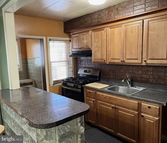 2628 S DAGGETT ST, Philadelphia, PA 19142