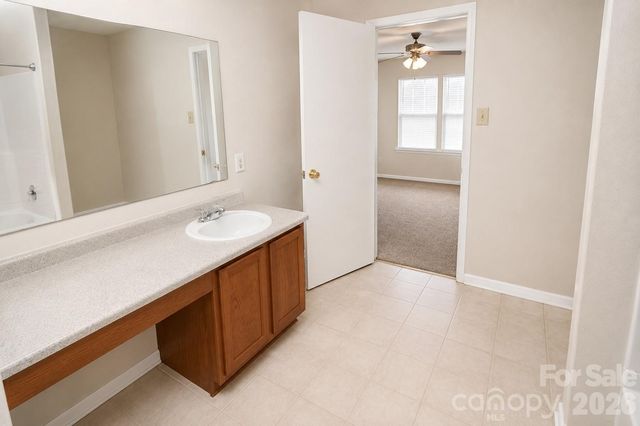 1914 Treefrog Court, Charlotte, NC 28262