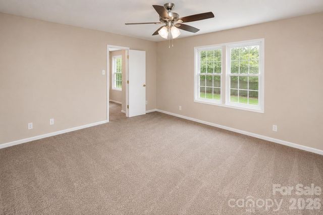 1914 Treefrog Court, Charlotte, NC 28262