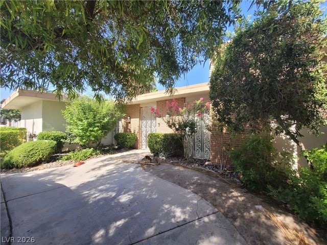 3833 South Eastern Avenue, Las Vegas, NV 89169