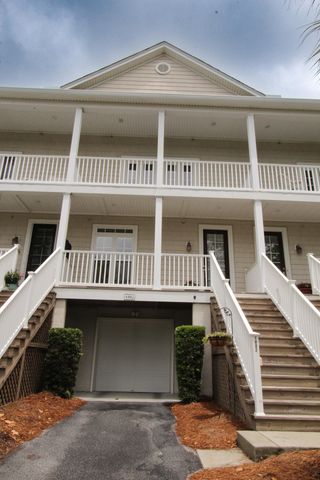 1802 Hopeman Lane, Mount Pleasant, SC 29466