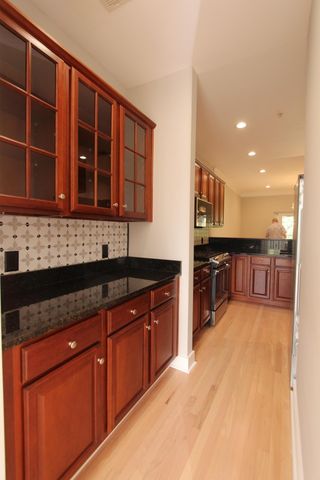 1802 Hopeman Lane, Mount Pleasant, SC 29466
