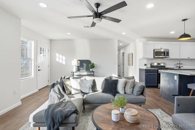 2317 N Frankfort Avenue, Tulsa, OK 74106