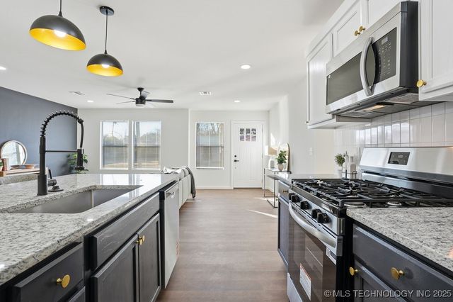 2317 N Frankfort Avenue, Tulsa, OK 74106