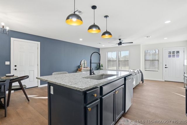 2317 N Frankfort Avenue, Tulsa, OK 74106