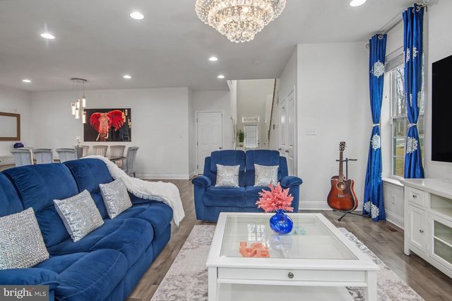 91 WESTHAMPTON DR, Wilmington, DE 19808