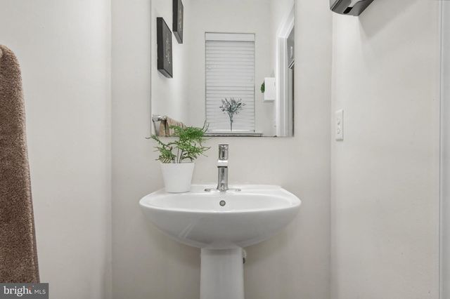 91 WESTHAMPTON DR, Wilmington, DE 19808