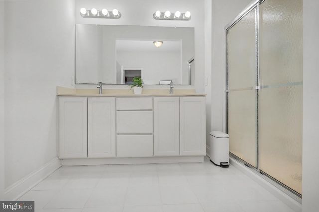 91 WESTHAMPTON DR, Wilmington, DE 19808