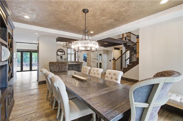 3505 SHAWNEE MISSION Parkway, Fairway, KS 66205