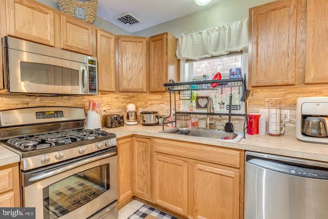 3014 MARTIN AVE, Millville, NJ 08332