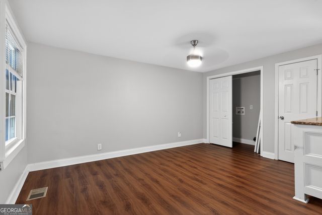 1868 Longdale Drive, Decatur, GA 30032