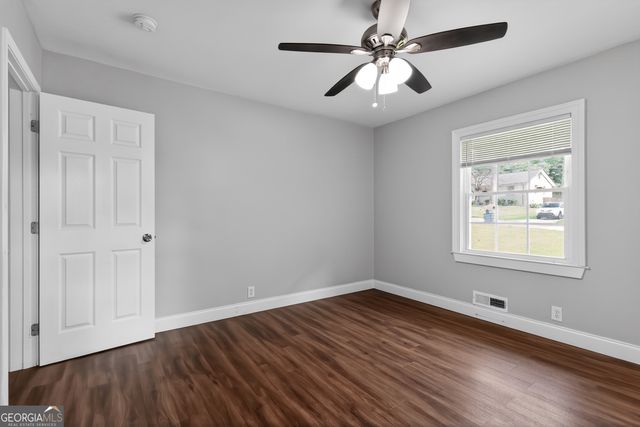 1868 Longdale Drive, Decatur, GA 30032