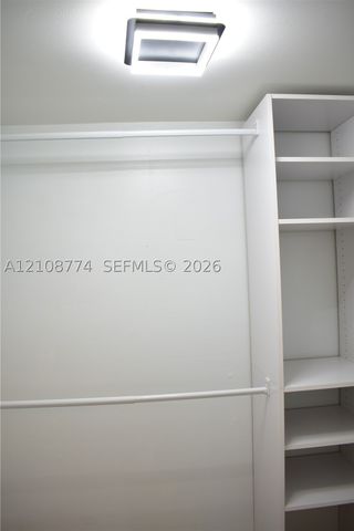 2780 N Pine Island Rd 211, Sunrise, FL 33322