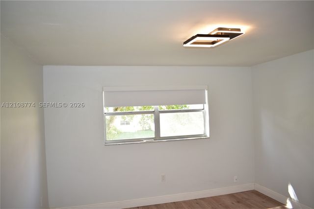 2780 N Pine Island Rd 211, Sunrise, FL 33322