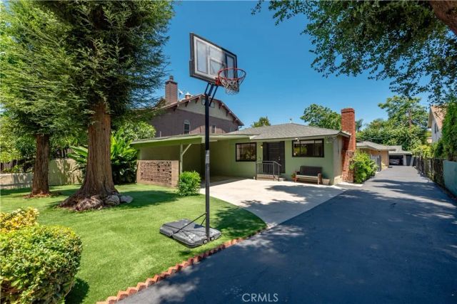 4450 Matilija Avenue, Sherman Oaks, CA 91423