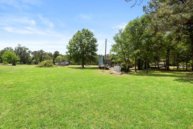 2814 Fm 356, Trinity, TX 75862