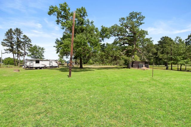 2814 Fm 356, Trinity, TX 75862