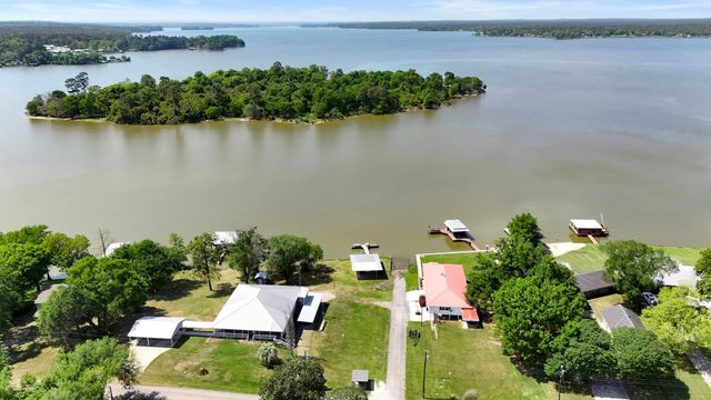 2814 Fm 356, Trinity, TX 75862
